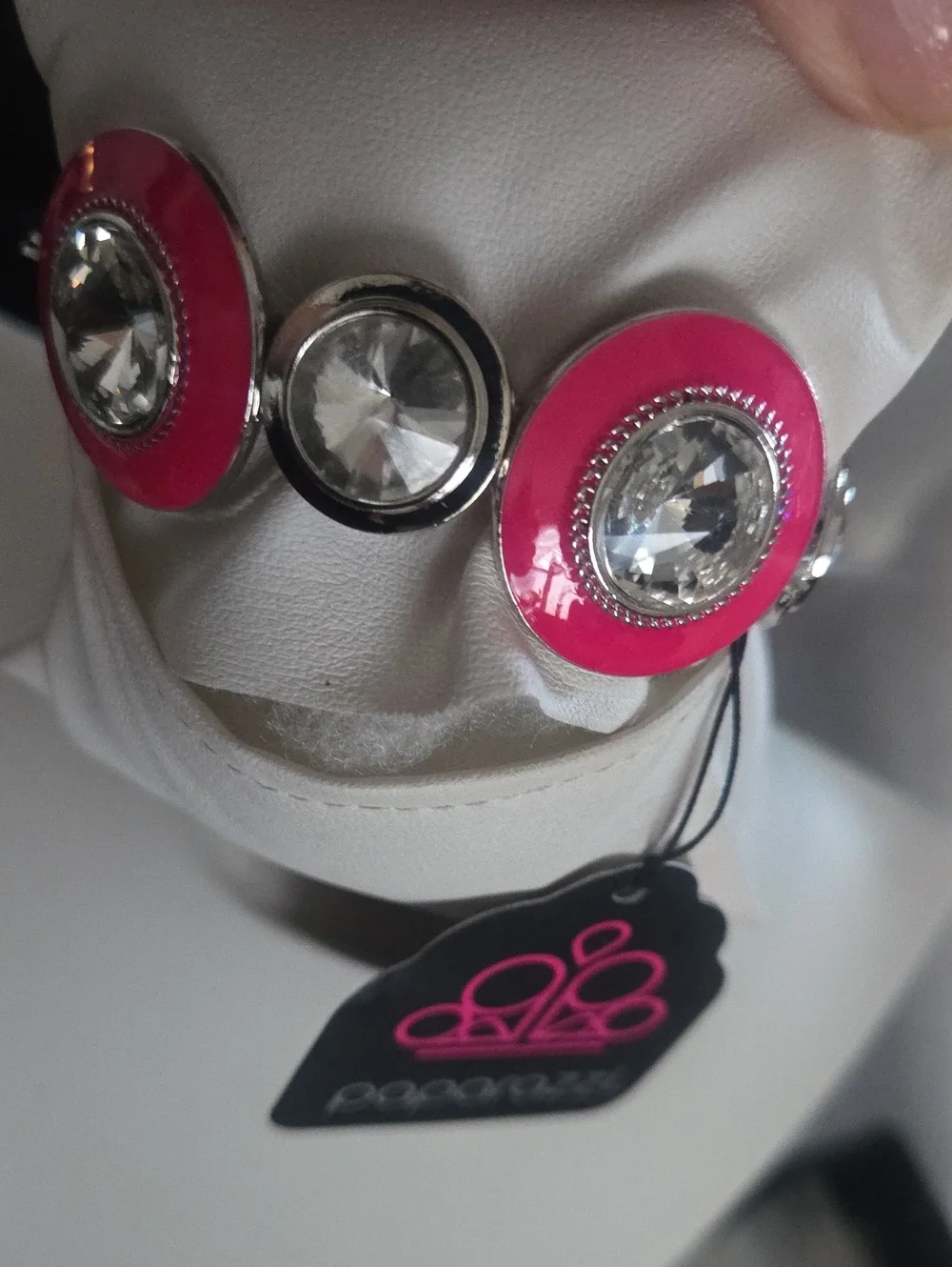 Paparazzi Lustrous Lass Pink Bracelet NWT